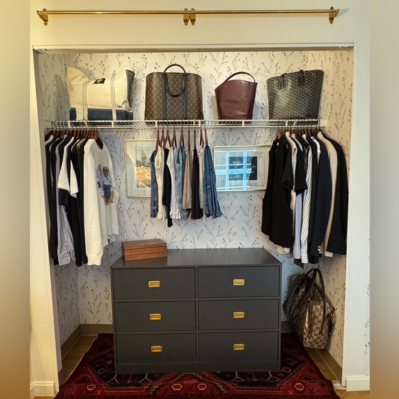 ✨⚡️🥂✨ NEW LISTINGS JUST DROPPED ✨⚡️🥂✨ OFFERS ACCEPTED ✨⚡️🥂✨ - Picture 3 of 4